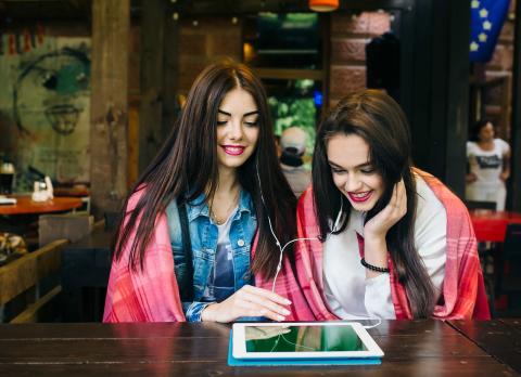 How to Monetize Your Mobile Entertainment Portal Business Successfully